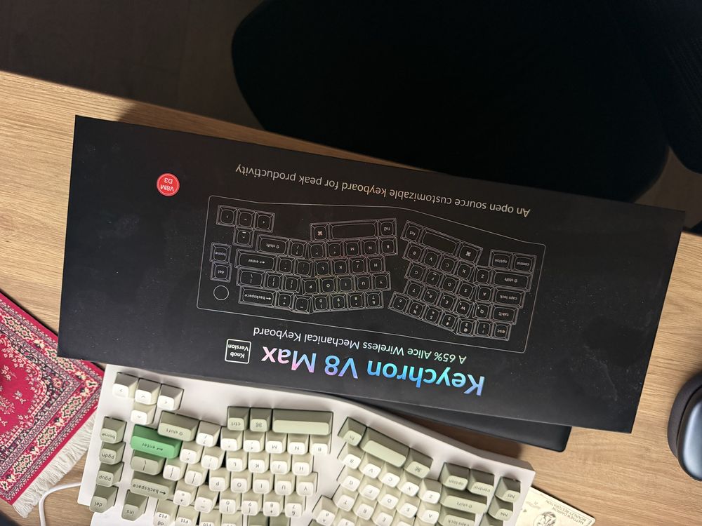 Keychron V8 Max (Alice Layout) QMK Custom Mechanical Keyboard
