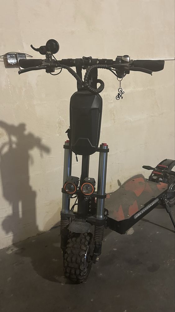 Sprzedam hulajnogę elektryczną,dwa akumulatory.