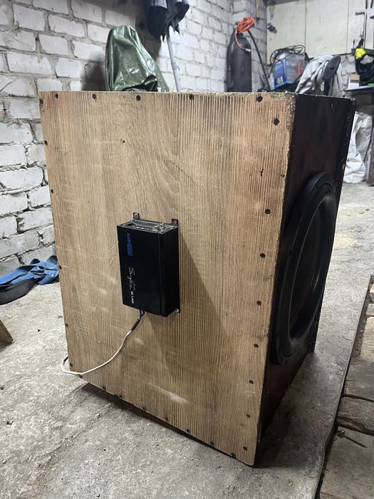 Саб machete 600 вт с моно усилителем