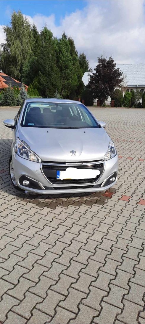 Peugeot 208 1.6HDI 2017r.