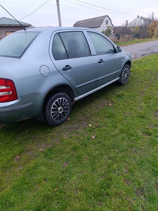 Продам Шкоду Фабію 1,4 газ бензин