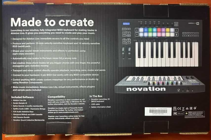 Novation Launchkey 25 MK3