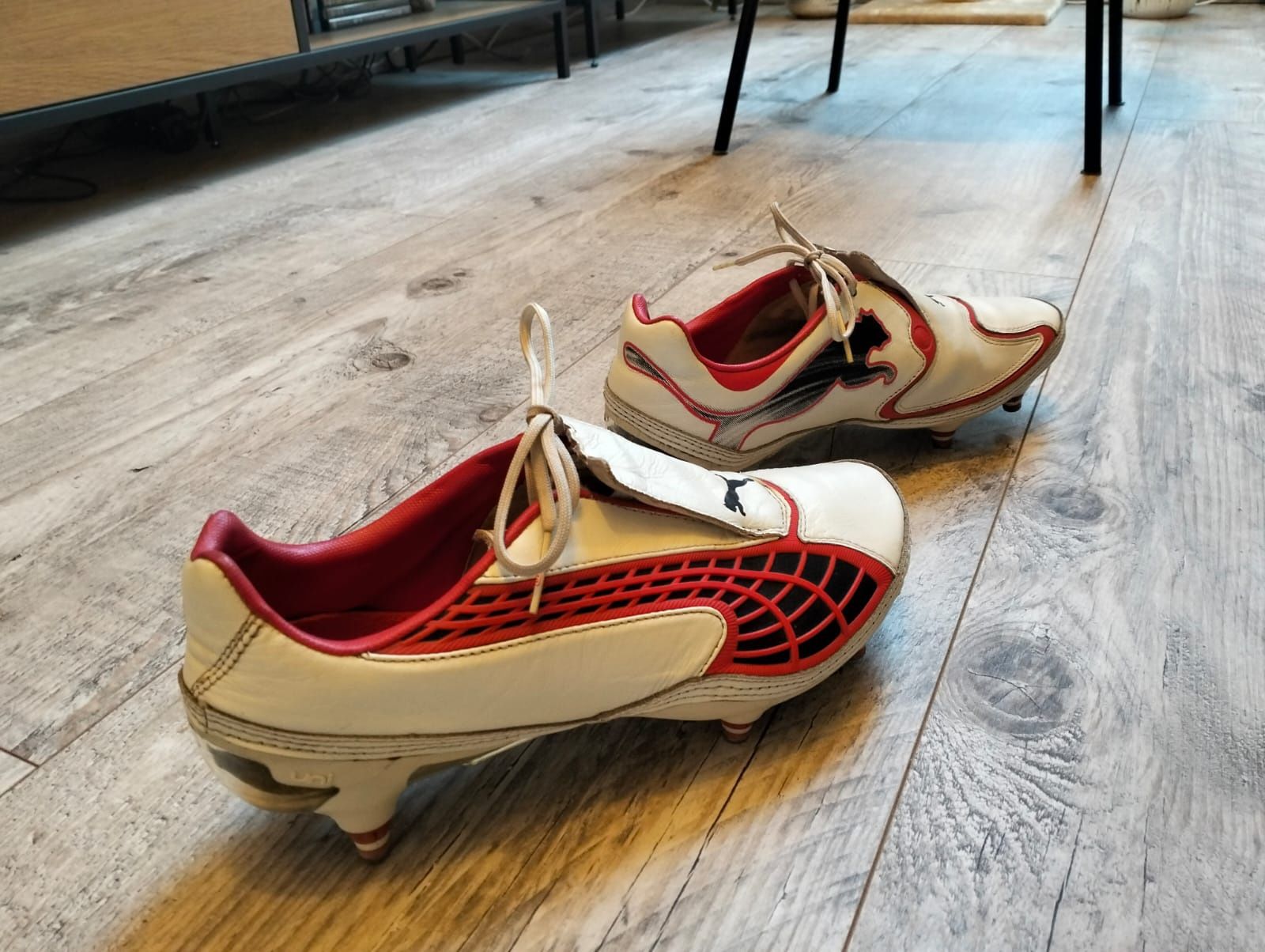 Korki Puma skórzane metalowe