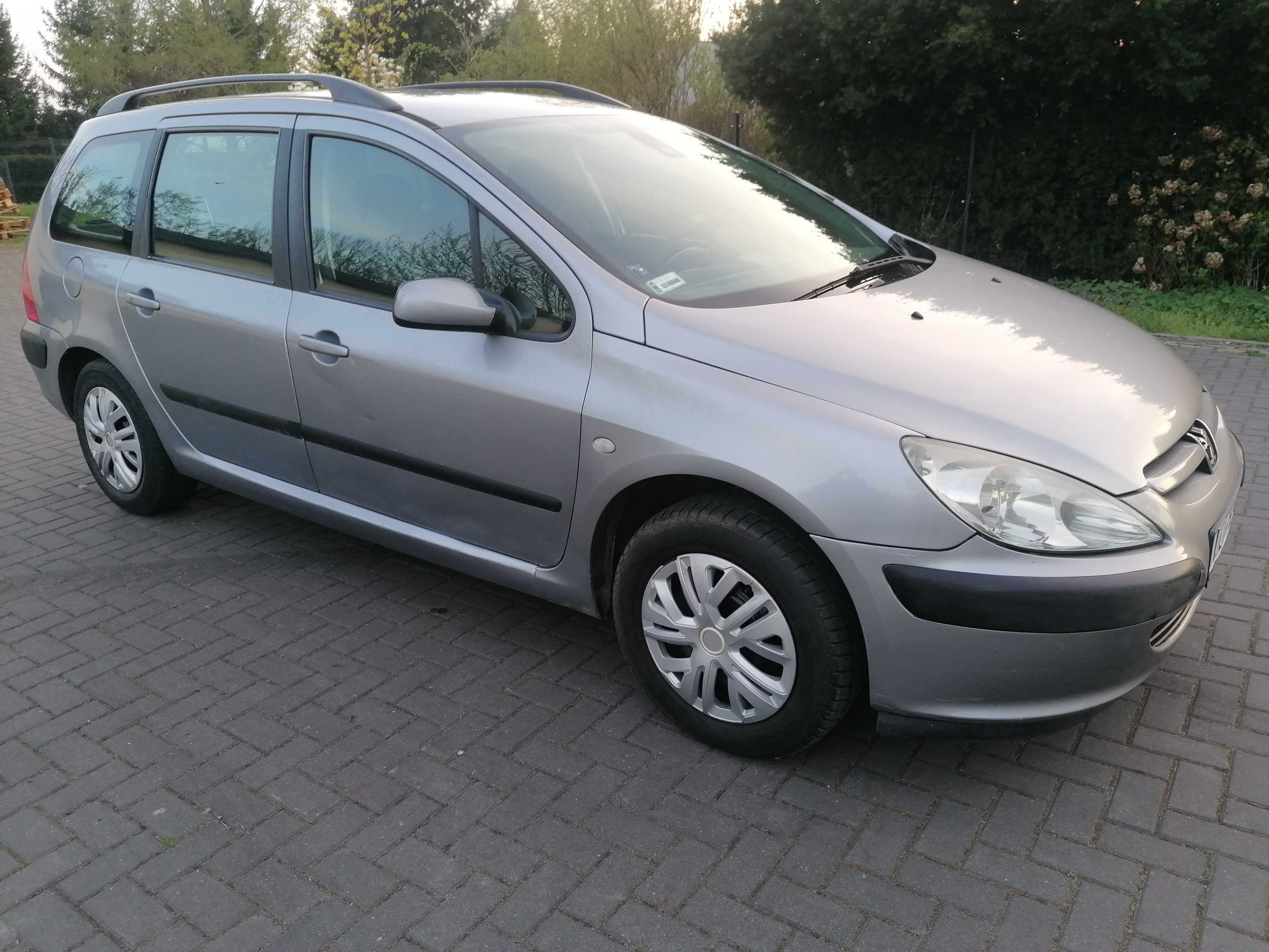 Peugeot 307 kombi 1,6 HDI 2004r.