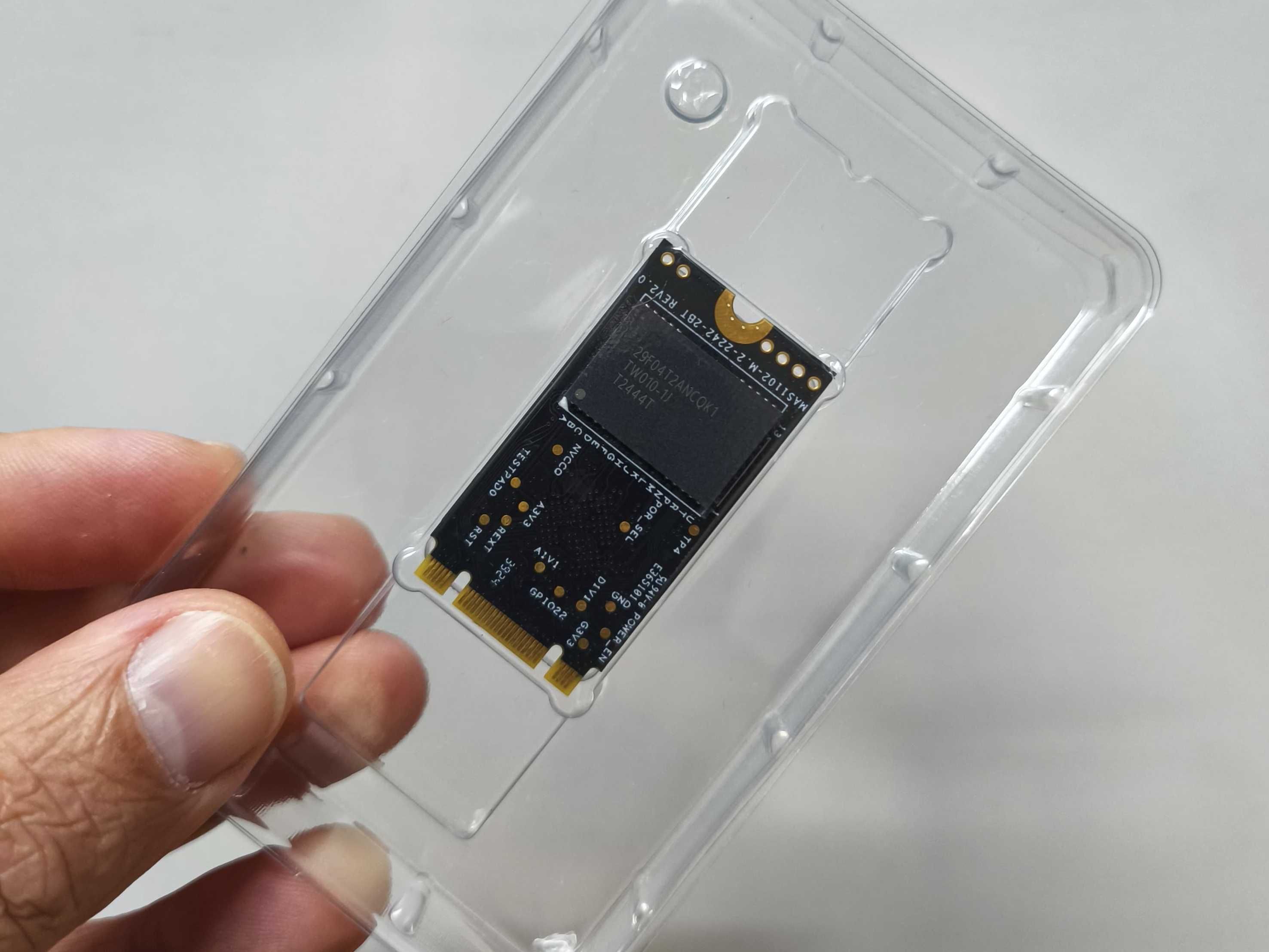 Disco Rígido M.2 SATA SSD SATA3 1Tb 2242mm