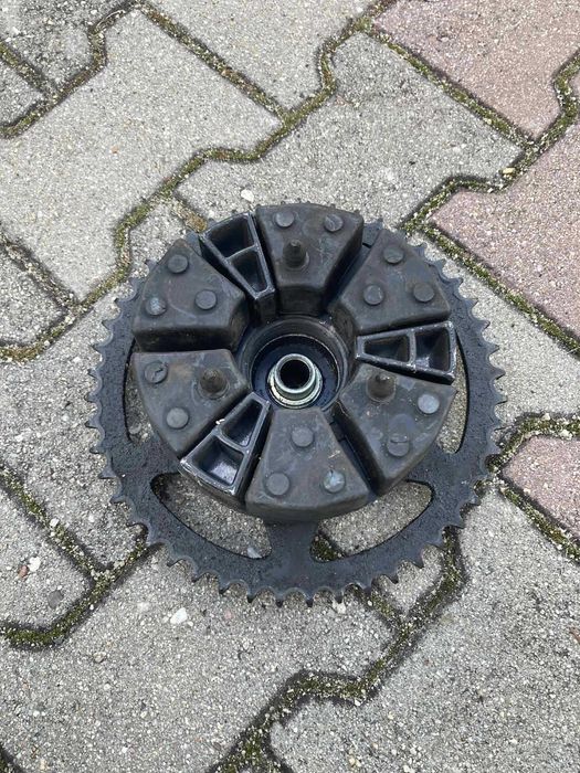 Yamaha XJ 600, 92-03 Zębatka tył + gumy + tarcze