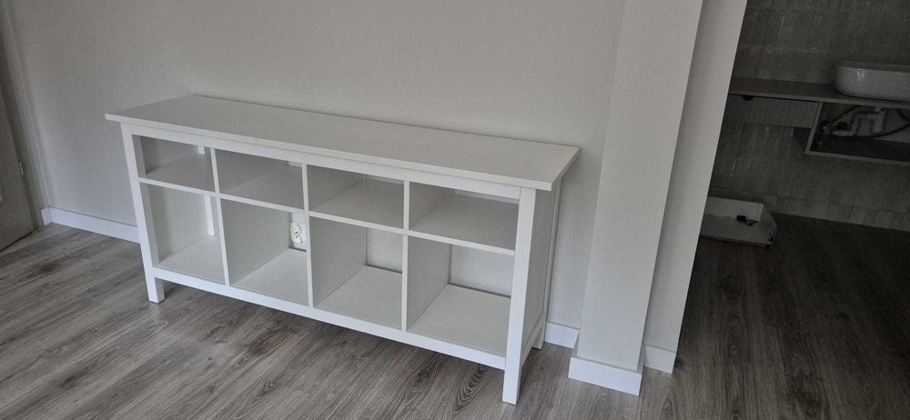 Regał IKEA Hemnes