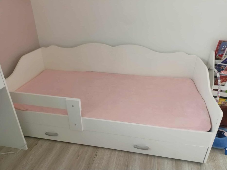 Łóżko dziecięce 180x80 z materacem