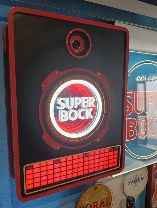 Reclame luminoso Super Bock Equalizer INFINITY