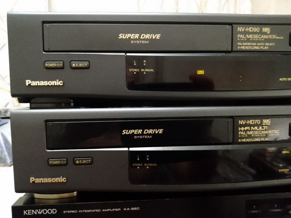 Видеомагнитофон Panasonic