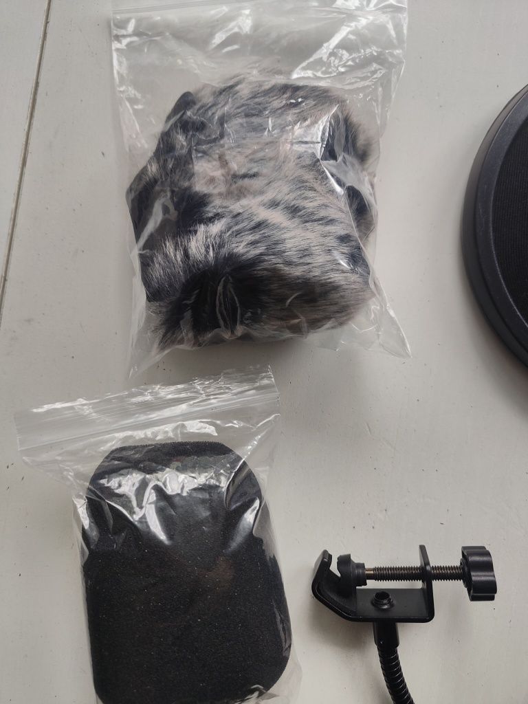 Mikrofonowy filtr pop + gąbka ochronna na mikrofon B619