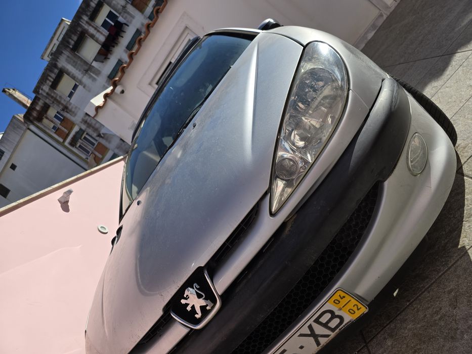 DiESEL 206 HDI Ar cond 130 k KM Tecto abrir Jantes espec Pegeout 5 Lug