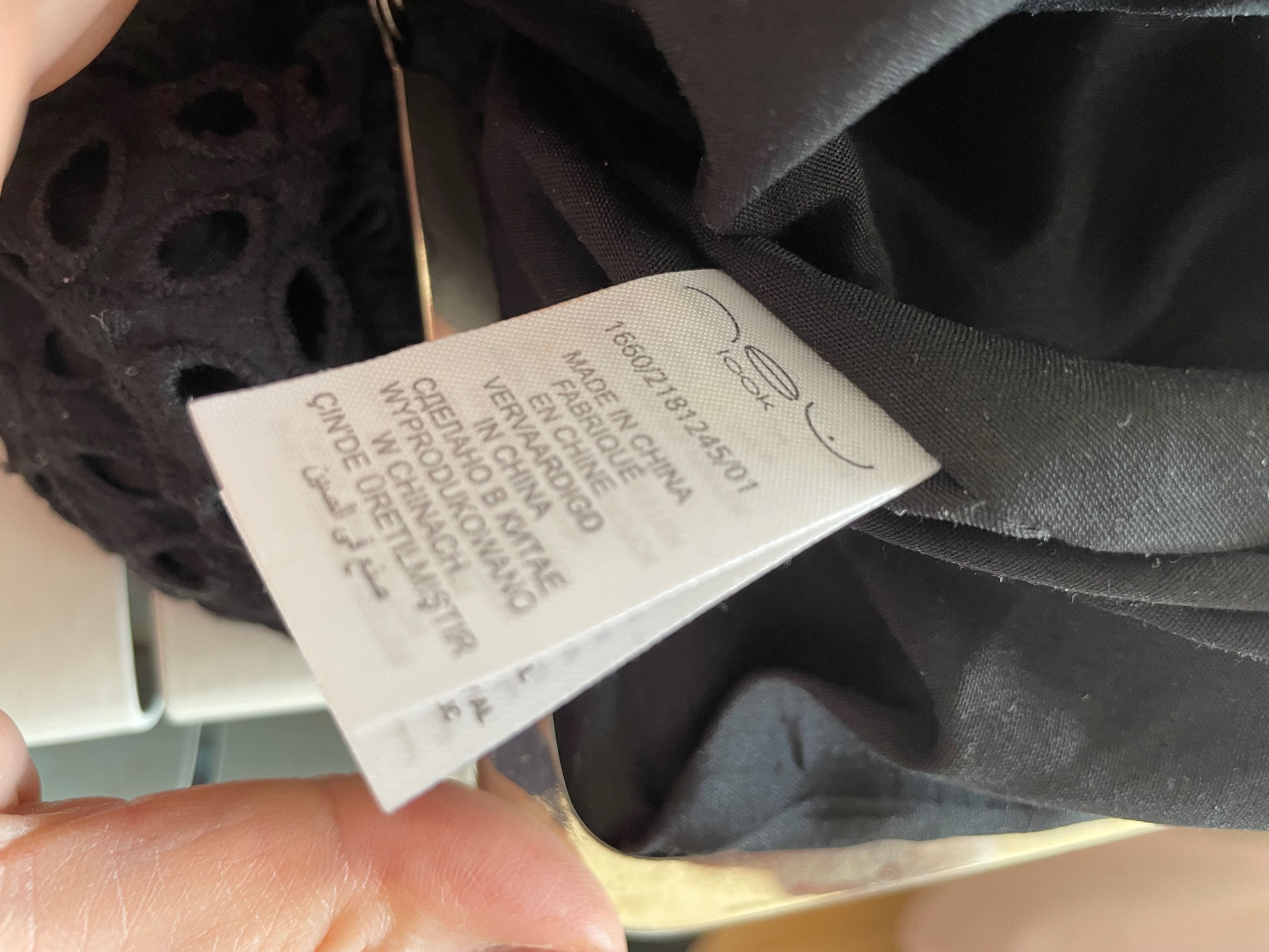 kopertówka,  torebka do ręki- New Look (czarna, haftowane kwiaty)