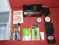Bare Minerals nowe kosmetyki z USA pół ceny sklepowej plus gratis