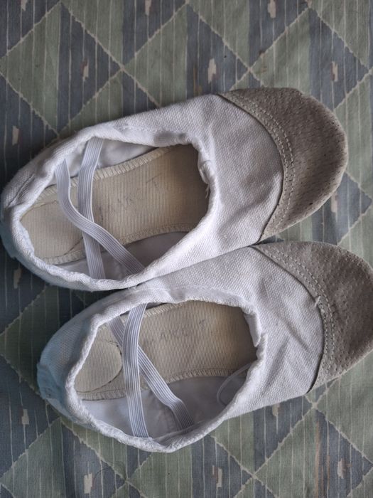 Танцювальні чешки, 18 см