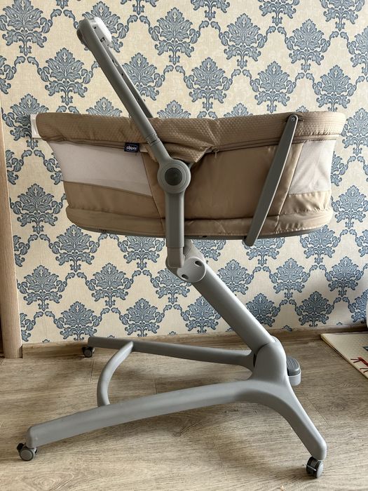 Chicco Ліжечко стільчик Baby Hug Air 4 в 1
