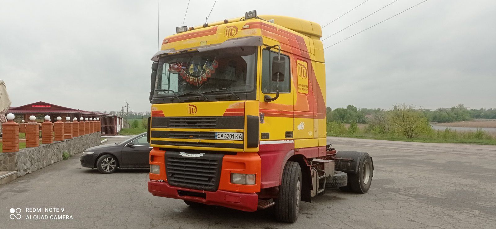 Продам тягач DAF XF-380