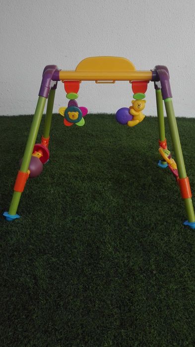 Brinquedo para bebé Chico