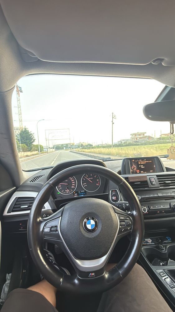 BMW Serie 1/116D efficiente dynamics 2015