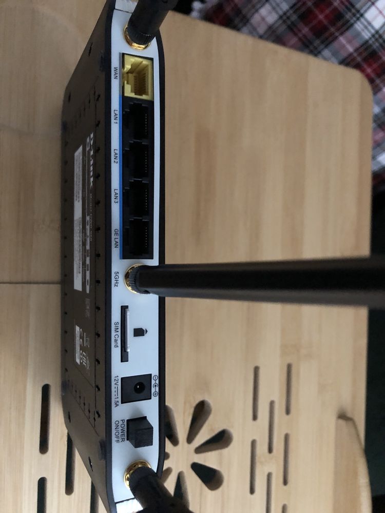 Router modem D-Link DWR-960 do LTE 4G na kartę SIM czarny Wwa/inpost