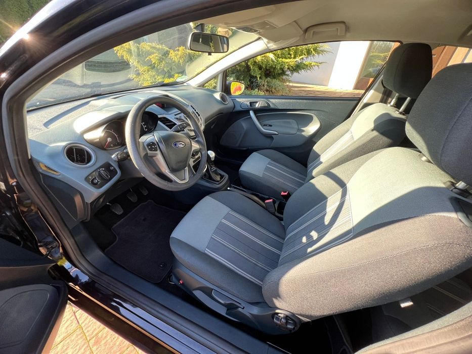 Sprzedam ładną Fiestę 1.25 B. 2010r