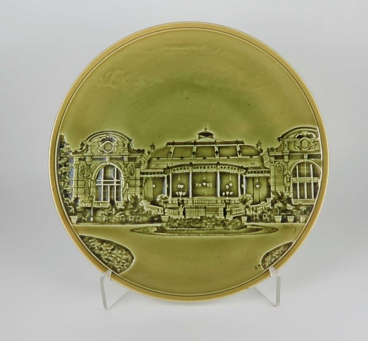 Pratos Majólicas Francesa Antiga Art Nouveau Choisy Le Roi, cada