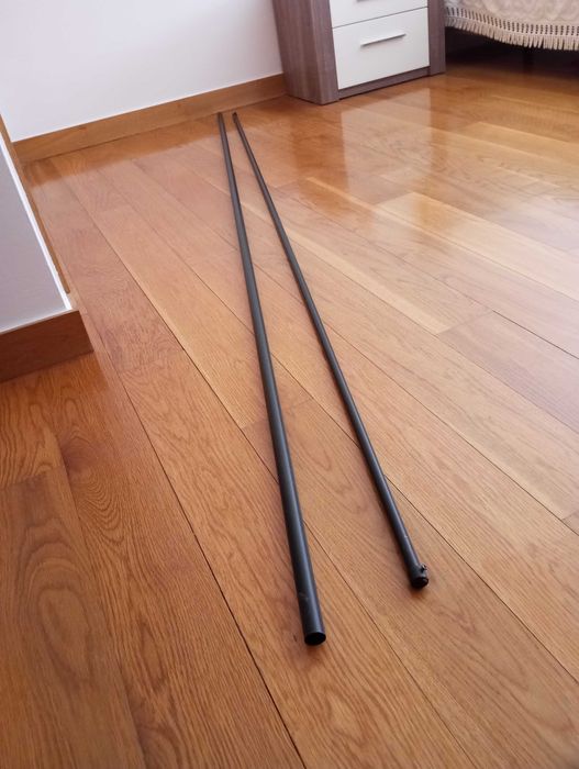 Varão para Cortinas Pretos MATE