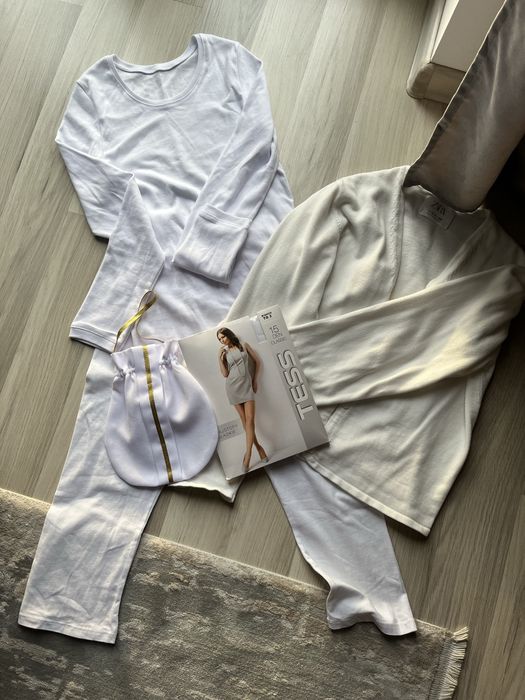 Alba do I Komunii Świetej roz. 152 piękna z kokardą+ halka