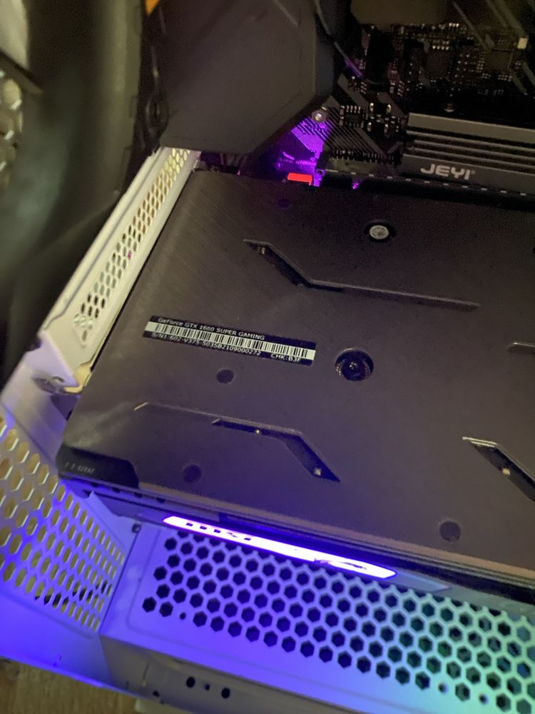 Nvidia GTX 1660 Super MSI Super Gaming X
