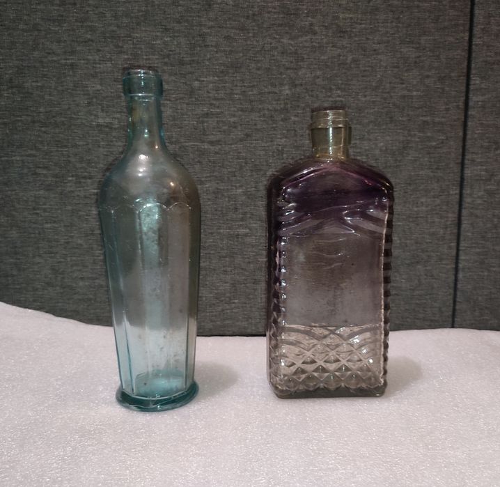 Бутылки старые 2шт - 225грн.