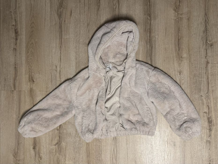 Kurtka futerko Bershka