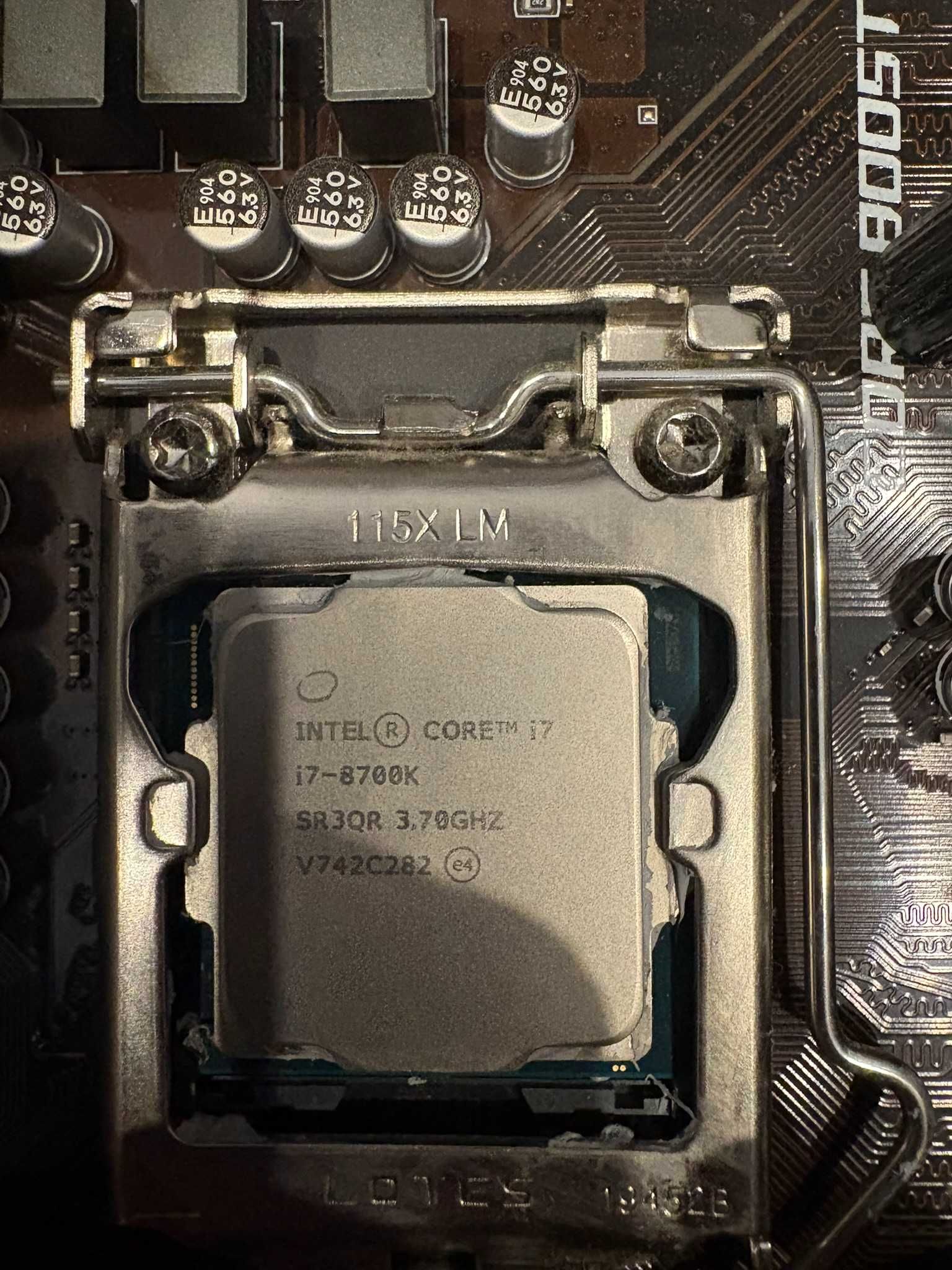 MSI Z390-A PRO + i7-8700k + 2x16GB DDR4 2666MHz