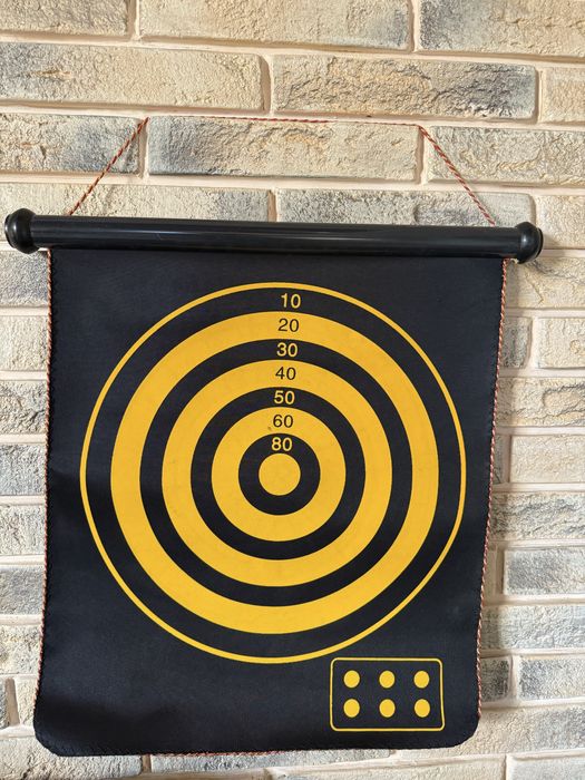 Дартс магнітний настінний