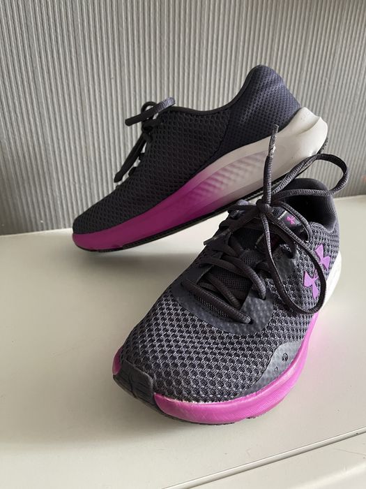 Кросівки  under armour жіночі