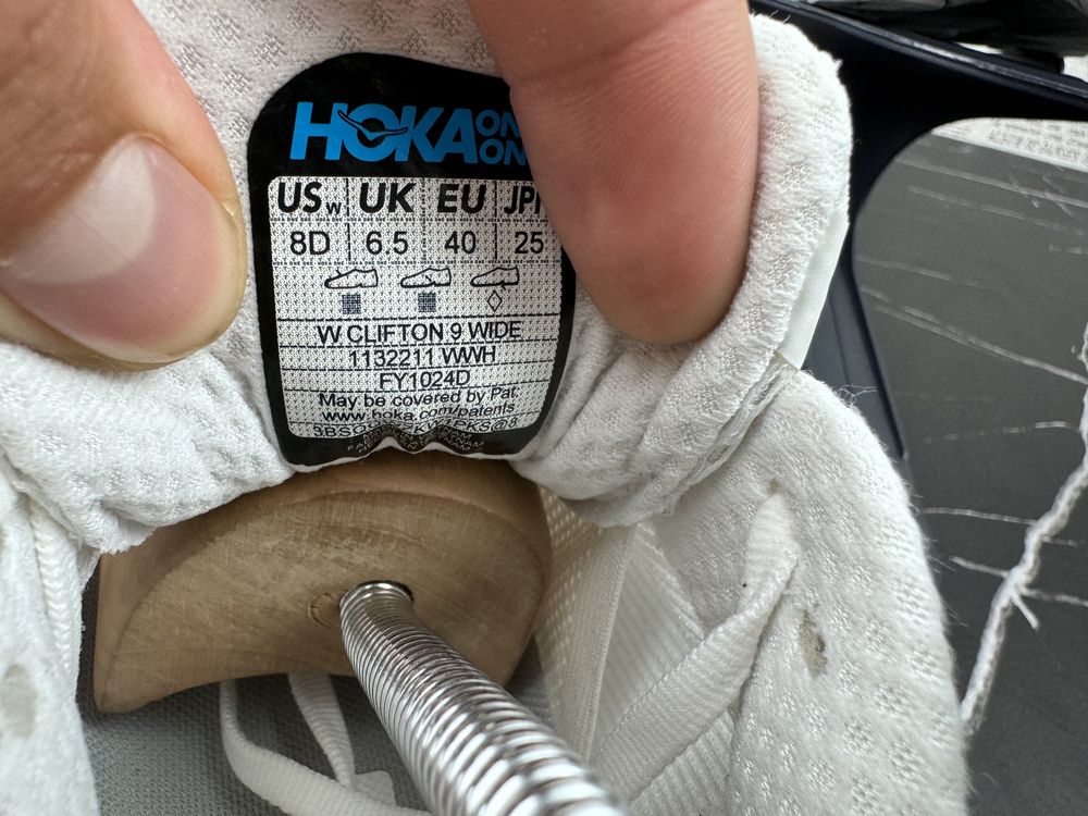 Оригінал ! Кросівки Hoka One One Clifton 9 Розмір 40