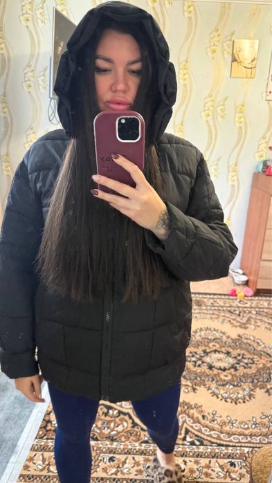 Продам жіночу зимову куртку