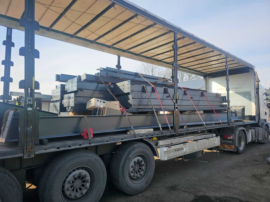 Konstrukcja stalowa 11,3 x 24 x 5m h 271m2 wiata stalowa