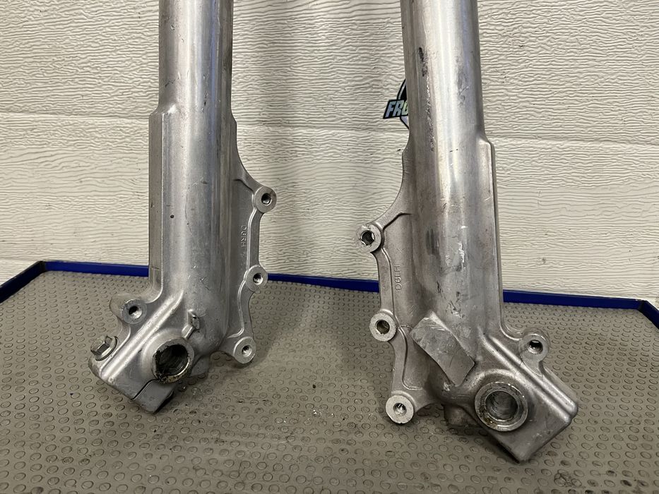 Lagi zawieszenie Royal Enfield Classic 500