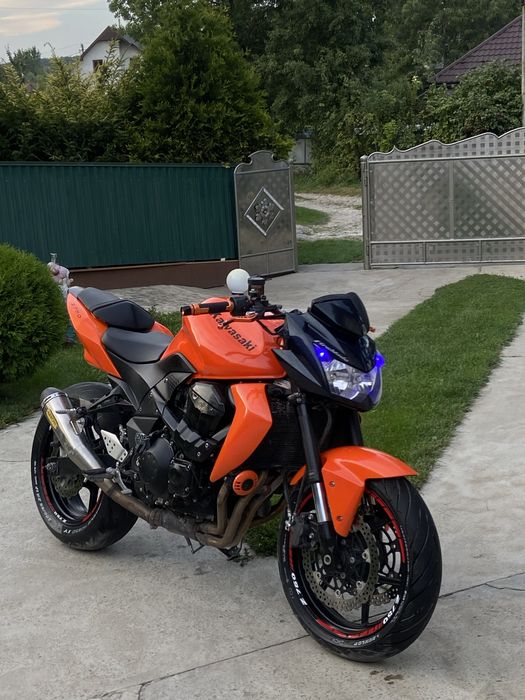 Kawasaki z750 2010 рік