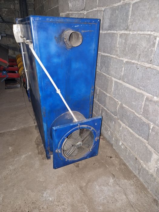 Piec nadmuchowy na Olej Opałowy/Nagrzewnica Olejowa