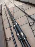Sprzedam 2 wędki Fox eos + pokrowce AVID CARP