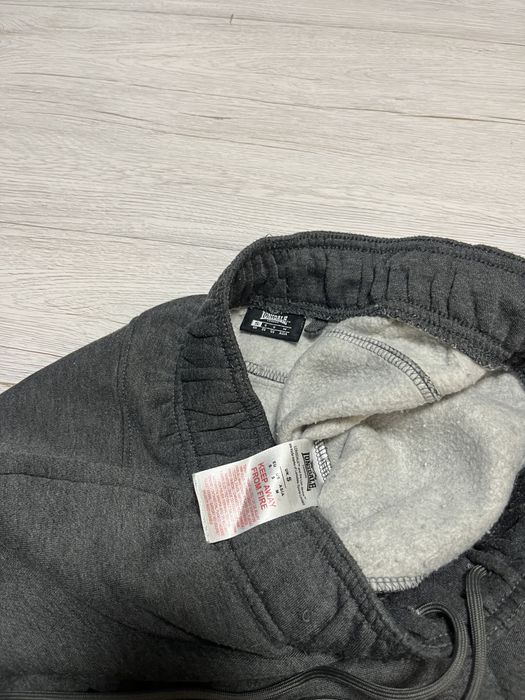 Чоловічий спортивний костюм Lonsdale