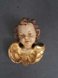 Anioł, aniołek, rzeźba drewniana, polichromowana wys. 14,5 cm