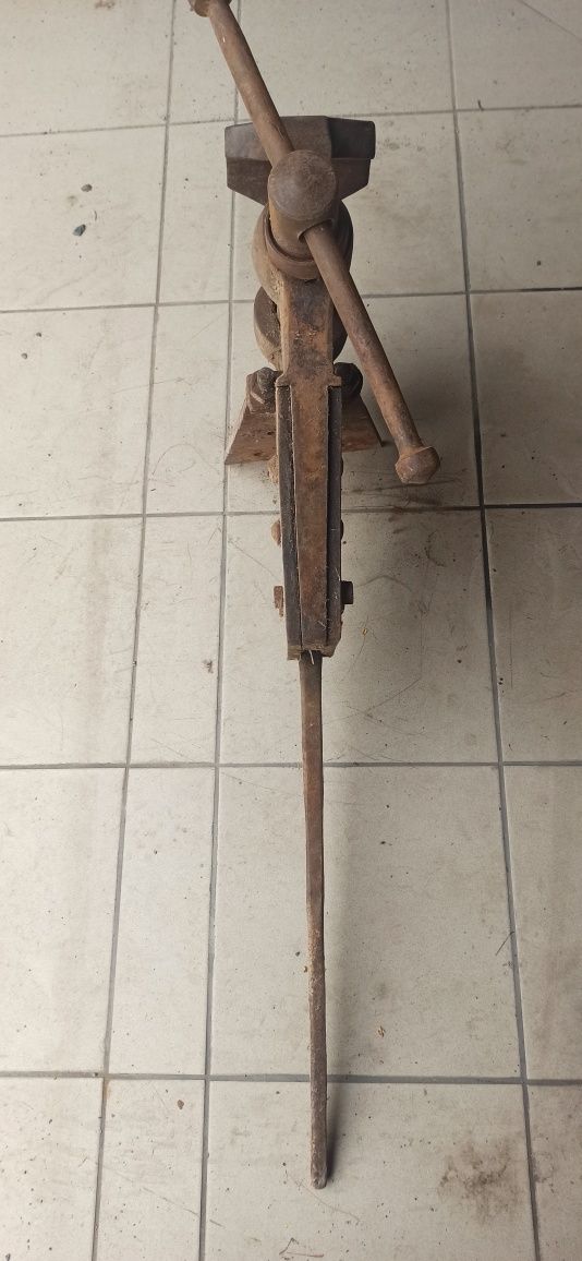 Imadło ścisk 13cm kute kowalskie