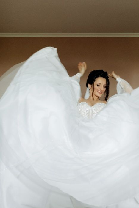 Весільна сукня модель ROKSI стиль БОХО