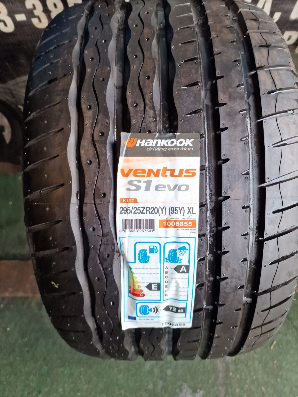 Opona letnia 295/25/20 Hankook Ventus S1 Evo pojedyncza Nowa