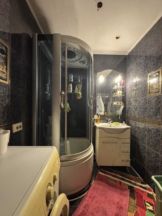 Здаю 2-кімнатну квартиру, Намив, вул. Лазурна навпроти ЖК Рівʼєра.