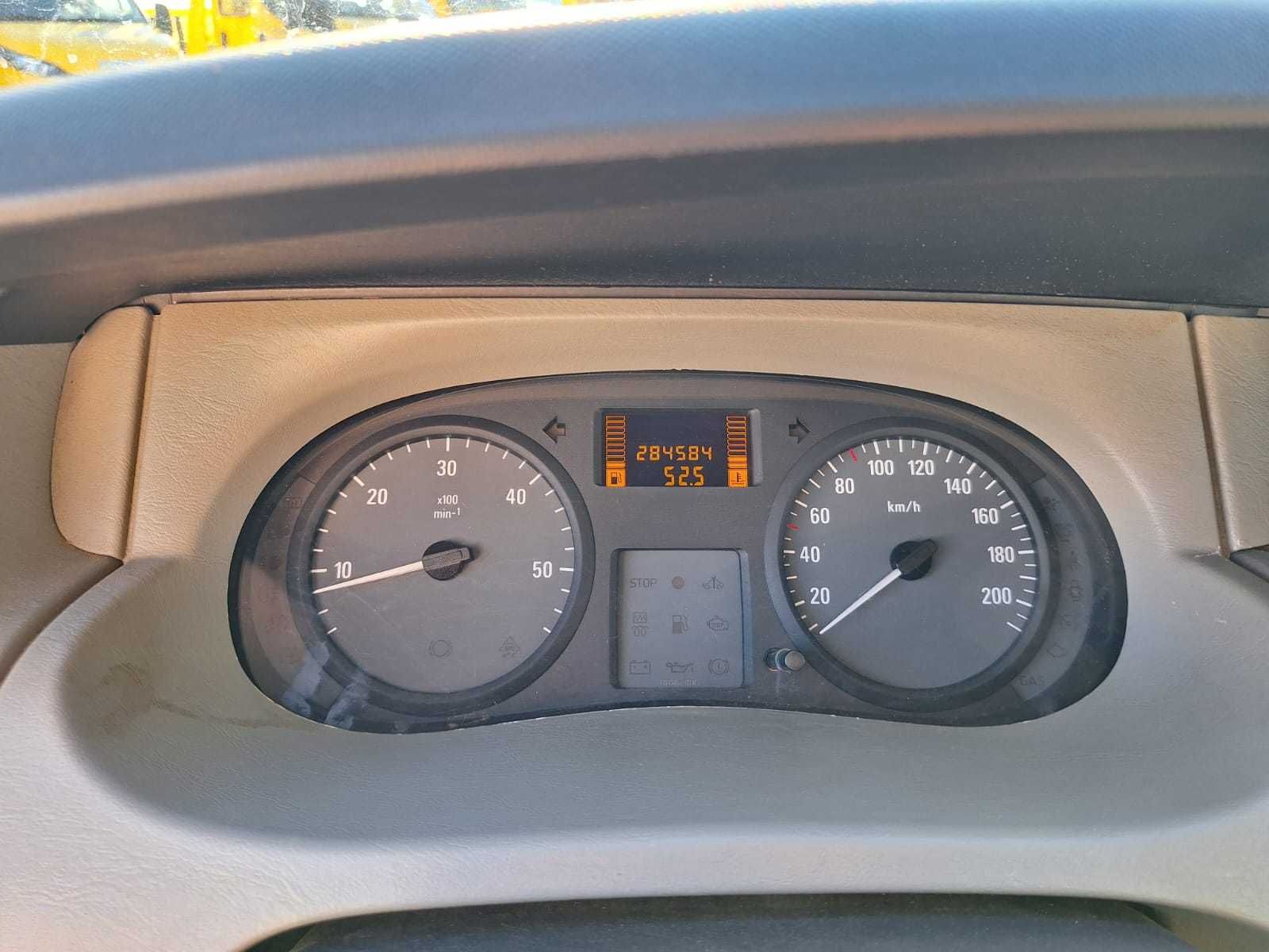 Opel vivaro 2.0 90 ps skrzynia biegów po regeneracji . 100 % sprawny
