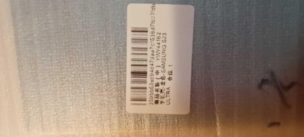 Etui magnetyczne do telefonów Samsung