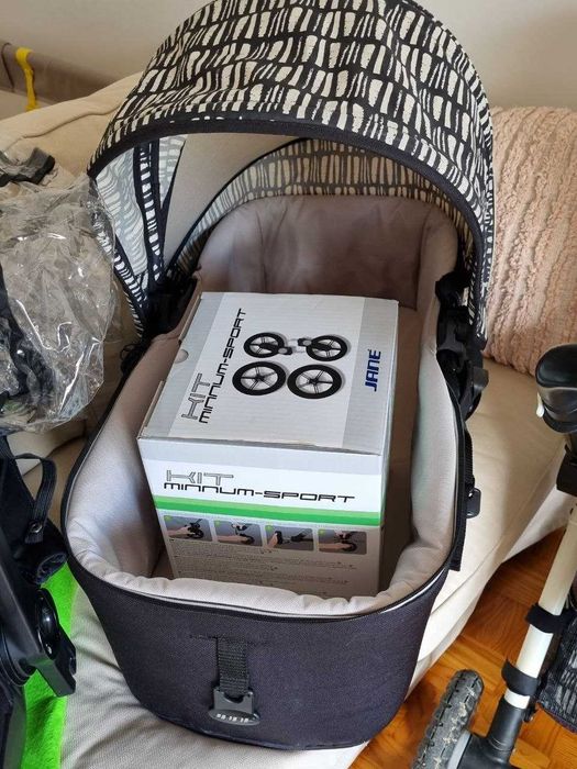 Carrinho de Bebé 3 em 1 Jane Minnum - Completo (Ovo, Alcofa e Cadeira)